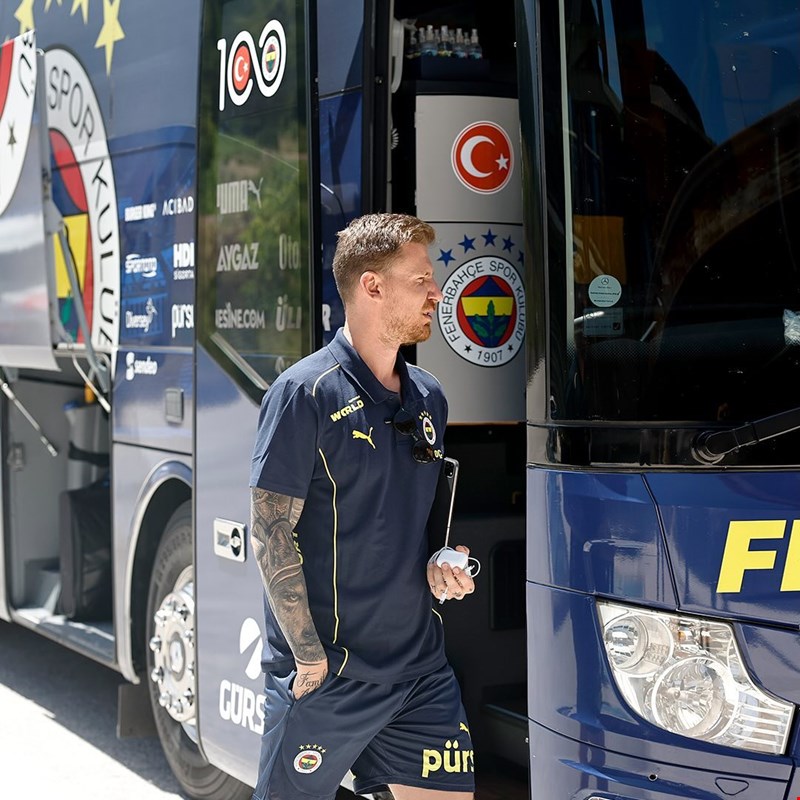 Fenerbahçe kafilesi, Topuk Yaylası Tesisleri’ne geldi