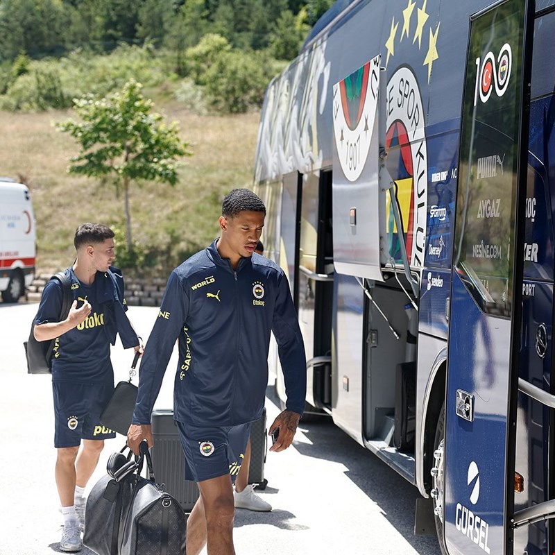 Fenerbahçe kafilesi, Topuk Yaylası Tesisleri’ne geldi