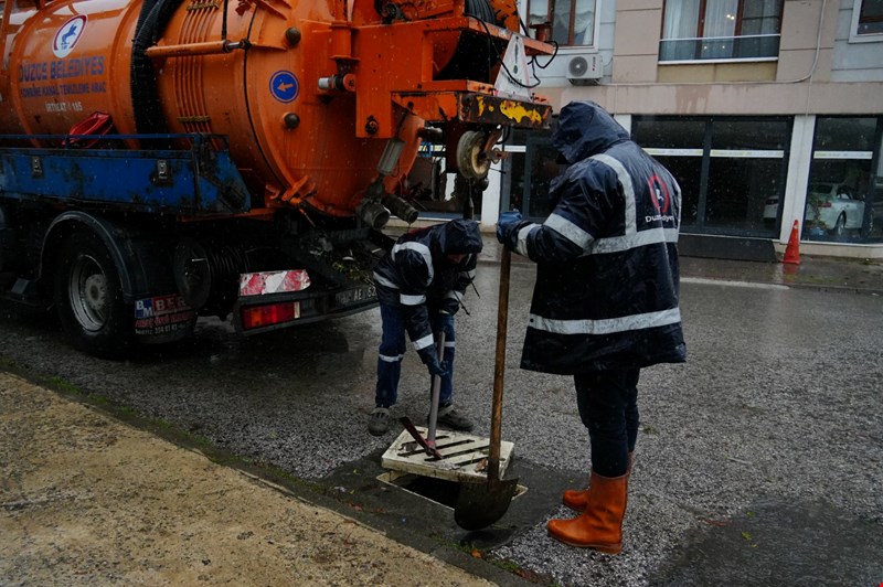 Görünmüyor ama 36 bine metre hat döşediler