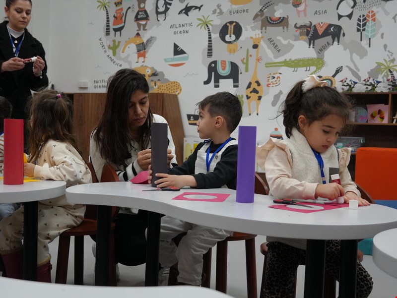 Miniklerden Bilim Merkezi’ne ziyaret