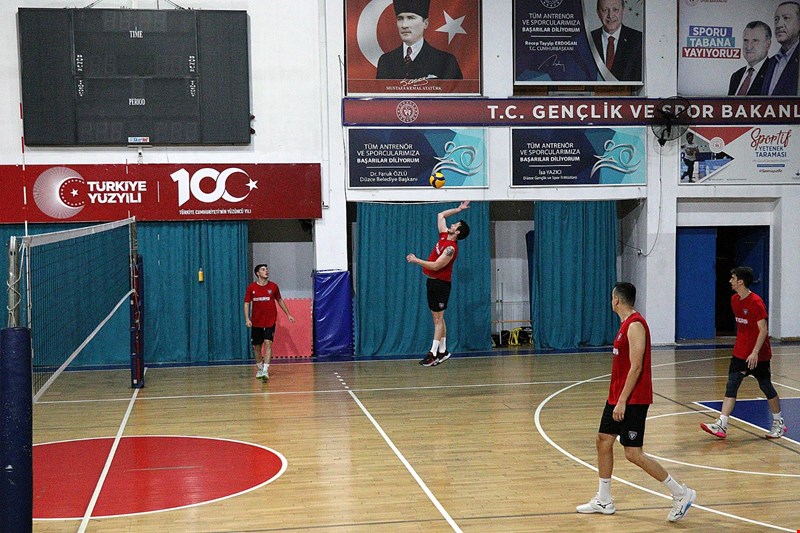 Konuralp Beyleri 28 Eylül’e kilitlendi! Seyirci desteği çok önemli! Haydi salona