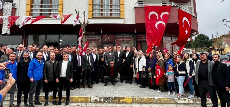 MHP’den Gümüşova çıkarması! Çakır'a tam destek...