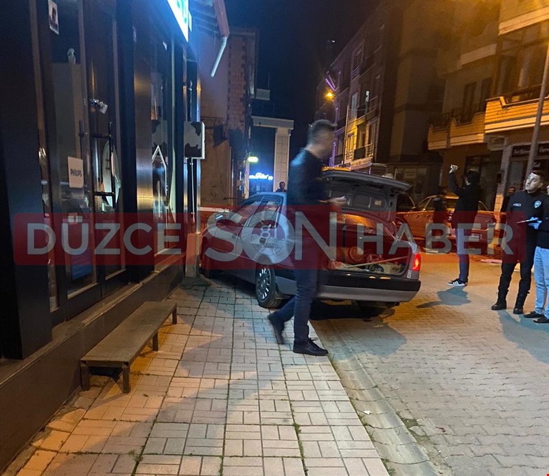 Seyir halindeyken kalp krizi geçiren sürücü hayatını kaybetti