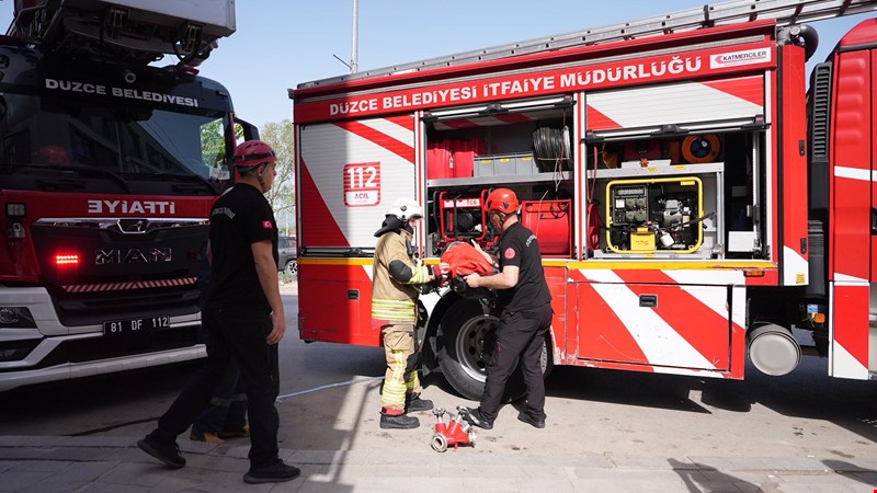 İtfaiye rekor kırdı! 6 dakikada olaya müdahale etti