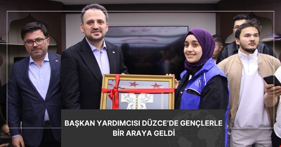 Bakan Yardımcısı Dr.Enes Eminoğlu Gençlerle Bir Araya Geldi