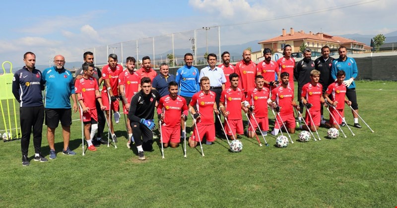 Ampute Milli Futbol Takımı Avrupa Şampiyonası'nın hazırlıklarına Bolu'da devam ediyor