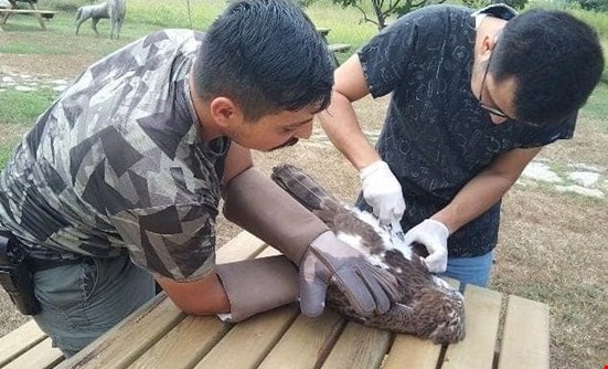 Az kalsın boğuluyordu