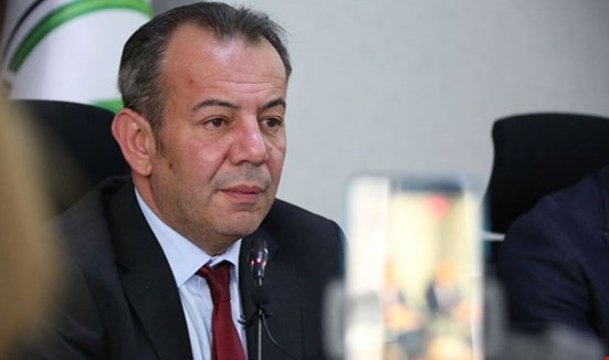 BELEDİYE DİKİŞ TUTMUYOR