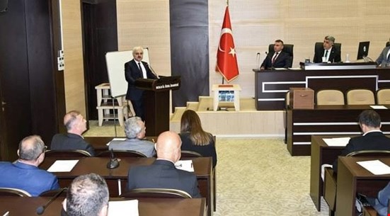 Çetinkya meclis başkanı seçildi