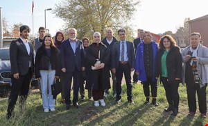 Meslek Yüksek Okulunda ağaç şenliği