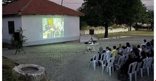 Salıbeyler Mahallesi’nde Açık Hava Sinema Keyfi