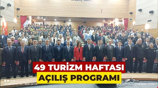 49 Turizm Haftası açılış programı Düzce Belediyesi Prof.Dr. Erol GÜNGÖR Kültür Merkezinde gerçekleştirildi.