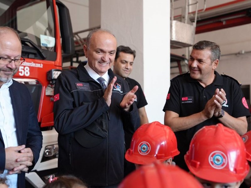 BAŞKAN ÖZLÜ İTFAİYE HAFTASINI KUTLADI