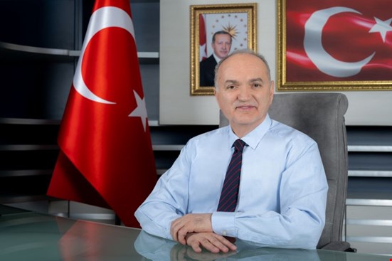 BAŞKAN ÖZLÜ’DEN KADİR GECESİ MESAJI