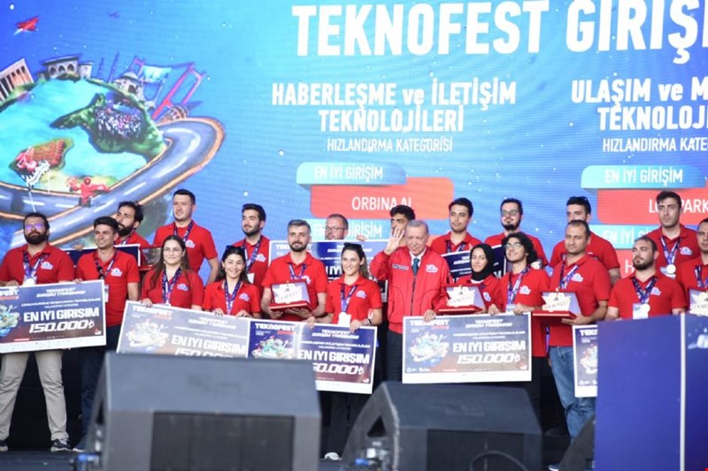 DÜZCE ÜNİVERSİTESİ’NDEN BİR BİRİNCİLİK DAHA!