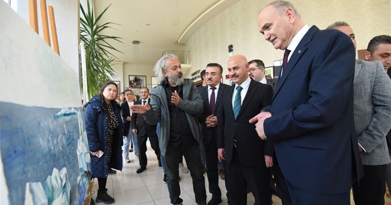 Düzce Üniversitesi’nde Cumhuriyetimizin 100. Yıl Etkinlikleri Başladı