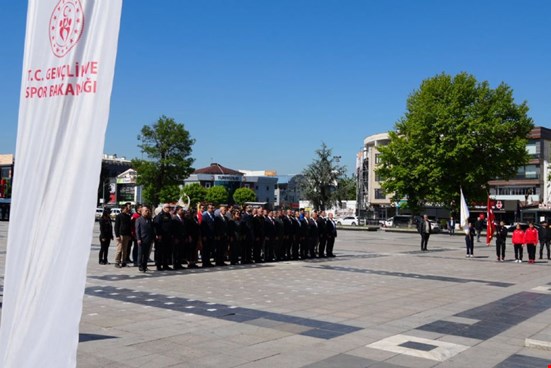 Düzce’de Gençlik Haftası Kutlamaları Başladı