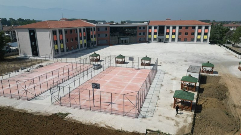 EĞİTİME DESTEK! DÜZCE'DE OKULLAR YENİLENİYOR