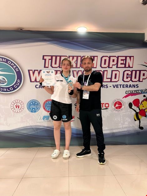 Kick Boks Dünya Kupası’nda 3 Madalya