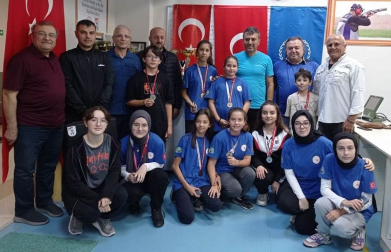KUPA İÇİN YARIŞTILAR