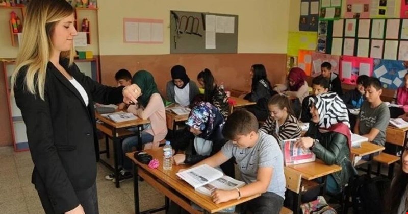 MEB'den tatil müjdesi! İlkokul, ortaokul ve liselilere 9 gün tatil var!