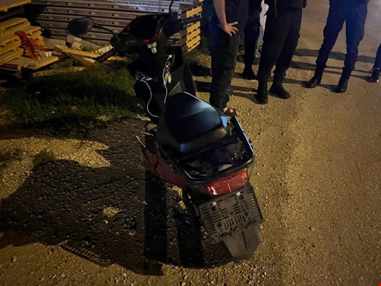 Ters Yönden Giden Elektrikli Bisiklet Kaza Yaptı; 1 Kişi Yaralandı