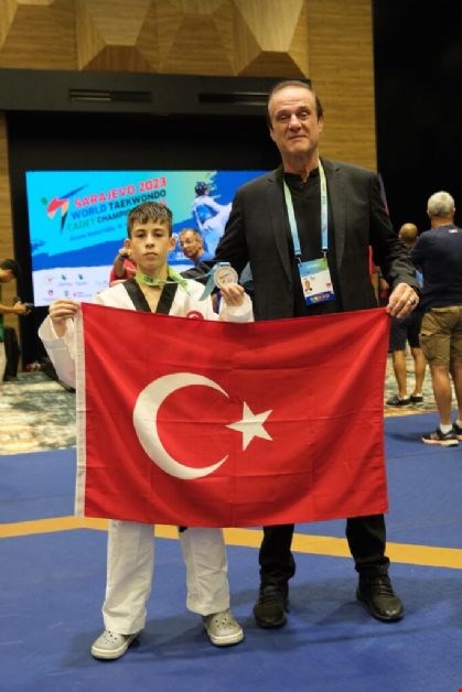 Utku Kap Dünya İkincisi