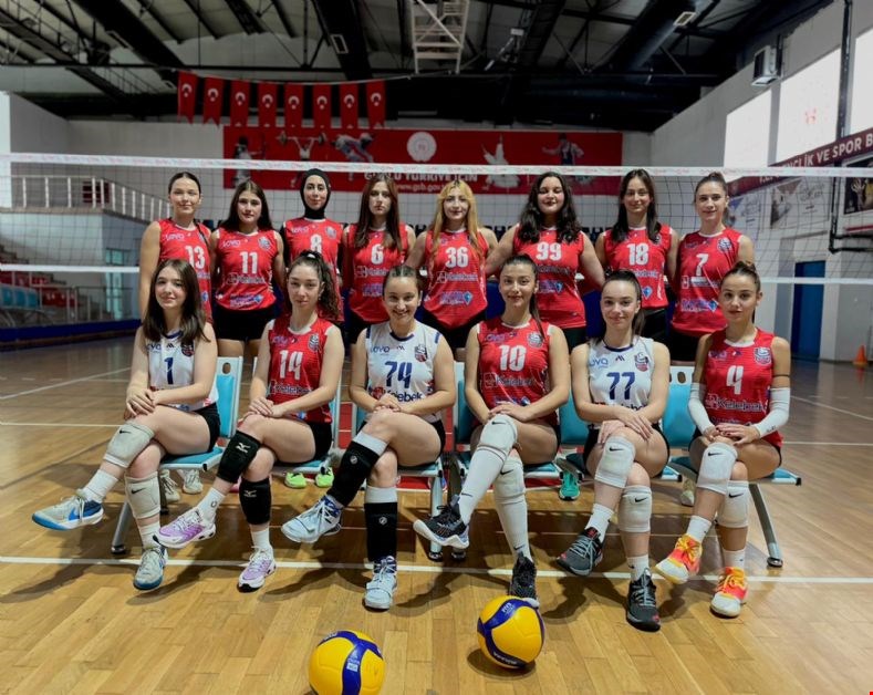 VOLEYBOL SEVERLERE DAVET VAR
