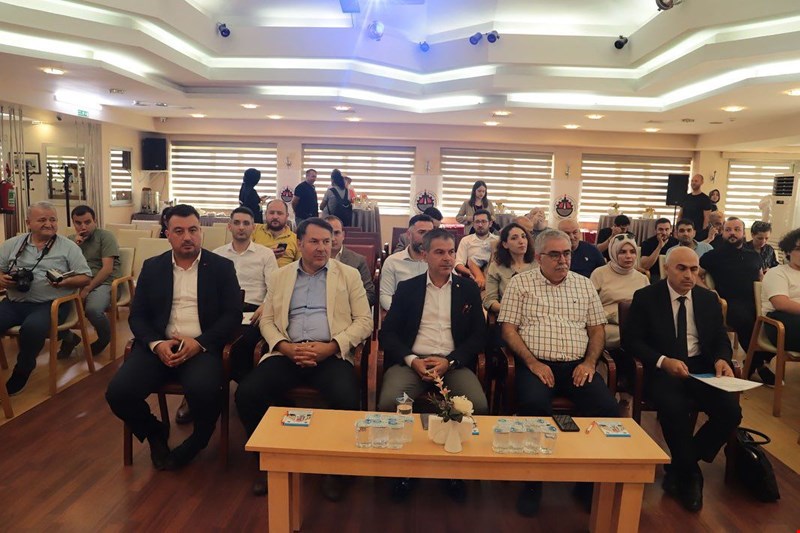 "YAZILIM İLE GELECEĞE"