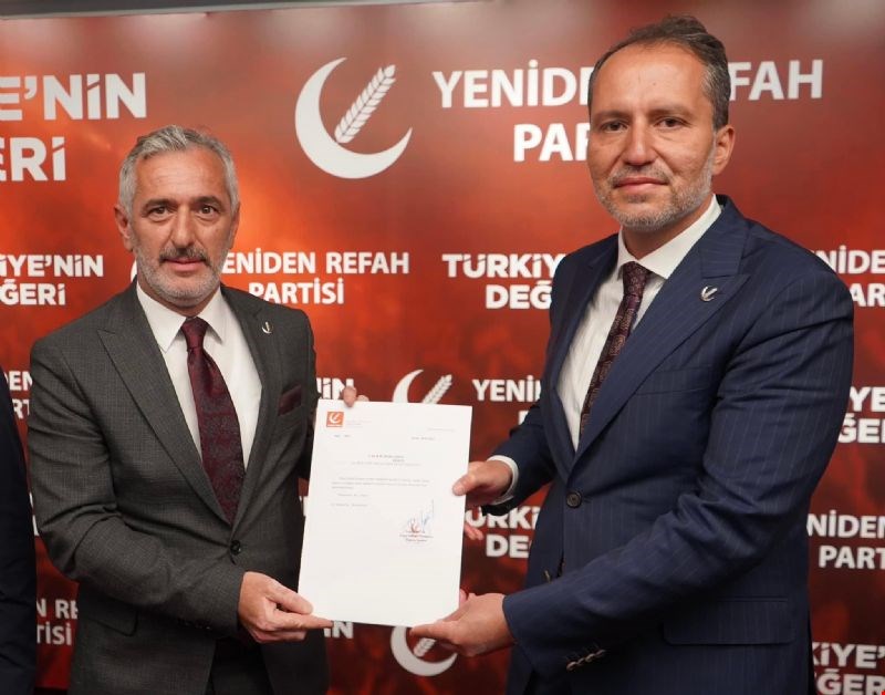 YENİDEN REFAH PARTİSİNDE LİDERLİK DEĞİŞİMİ!